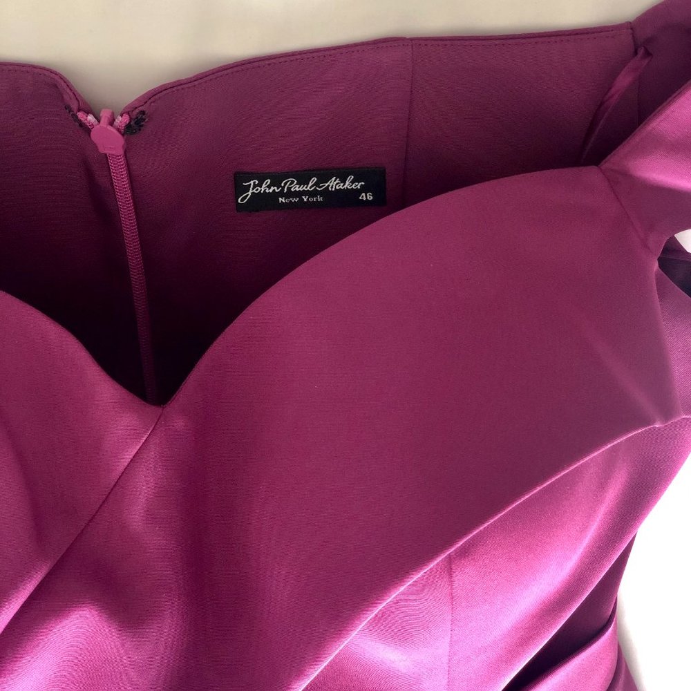 NEW John Paul Ataker Gown